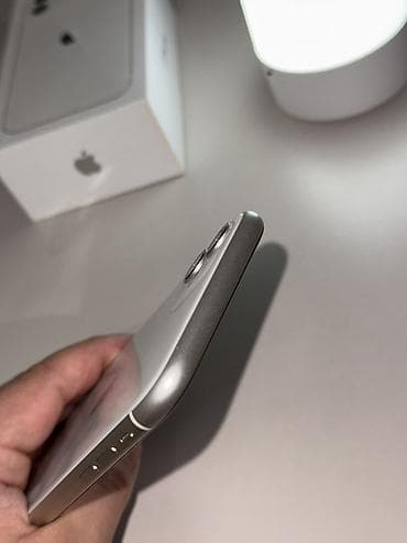 айфон 11 недорого бу: IPhone 11, Б/у, 64 ГБ, Белый, Чехол, Коробка, 92 % — 3