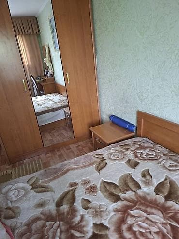 королевский спальный гарнитур: Спальный гарнитур, Б/у, Двуспальная кровать, Дерево, цвет - Коричневый — 1