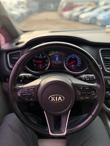 кия корневал: Kia Carnival: 2019 г., 2.2 л, Автомат, Дизель, Минивэн — 10