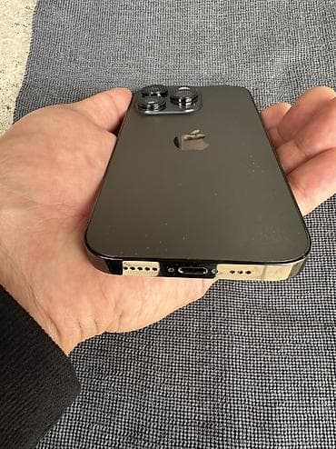 скол: IPhone 14 Pro, Б/у, 256 ГБ, Черный, Чехол, 84 % — 5