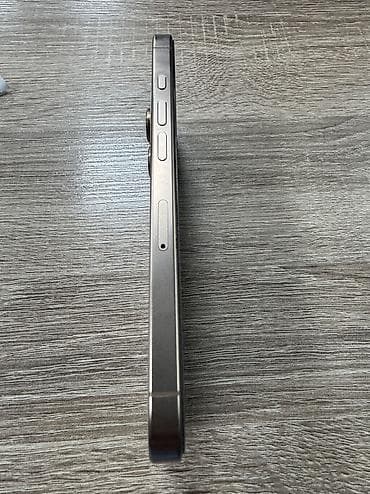 Apple iPhone: IPhone 16 Pro, Б/у, 512 ГБ, Desert Titanium, Зарядное устройство, Чехол, Кабель, 90 % — 3