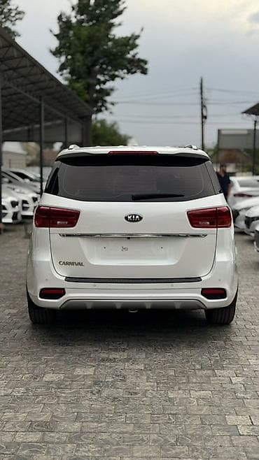 centra: Kia Carnival: 2019 г., 2.2 л, Автомат, Дизель, Минивэн — 3