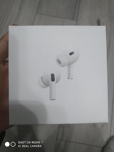Наушники AirPods Pro (2‑го поколения) с MagSafe-зарядным кейсом