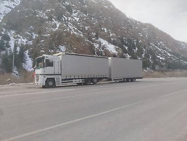 t max: Тягач, Renault, 2009 г., Тентованный — 3