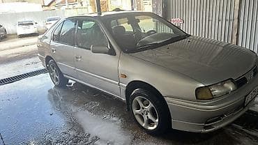 передний сиденья: Nissan Primera: 1995 г., 1.6 л, Ручные, Бензин, Седан — 5