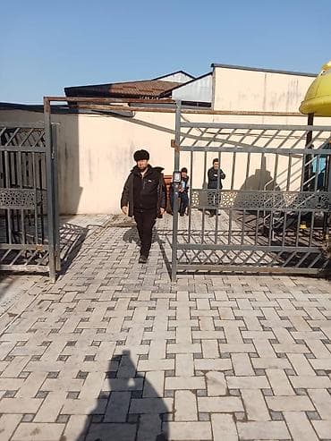 2 ком: Срочно срочно продается коммерческое помещение 105 квм город ош ул — 4