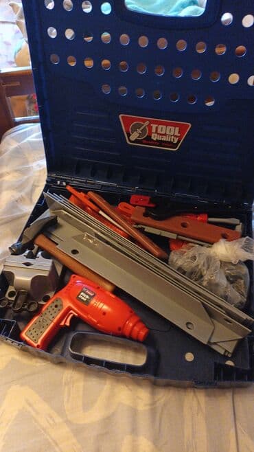 развивающие игрушки для детей 2 лет: Детская мастерская 2-в-1 «Quality Tool» — игровой набор из 67 — 1