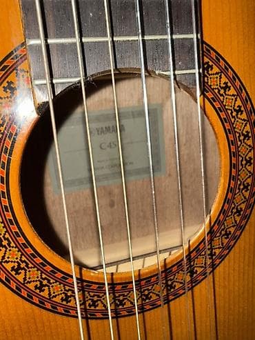 детский ямаха: Yamaha C45 в хорошем состоянии Звучание идеальное гриф ровный В — 4