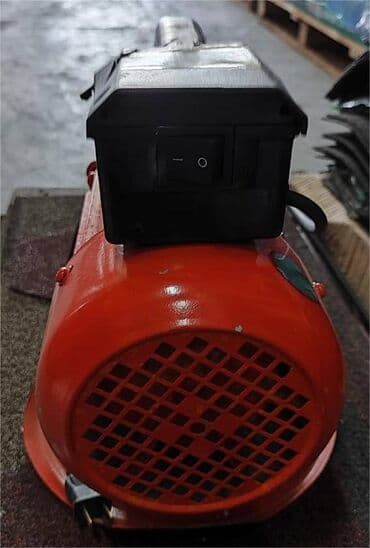 тигүүчү машиналар бу: Продаю вибродвигатель глуб. 220В 1,5кВт ZN-70 (новый) — 6