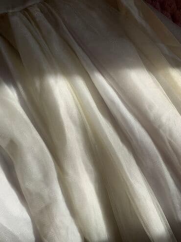 платья на прокат для подростков: Бальное платье, цвет - Золотой, В наличии — 3