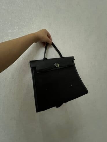 сумка органайзер для документов: Стильная сумка-мессенджер черного цвета с матовой поверхностью — 1