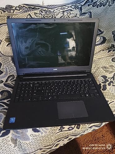 Ноутбук DELL, С хорошей батареей 8 гб оперативы, ссд диском и