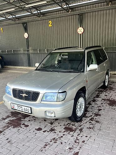 бампе: Subaru Forester: 2000 г., 2 л, Автомат, Бензин, Универсал — 2