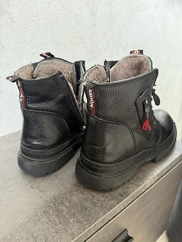 термо кроссы: Ботинки, 35.5, Fashion, Б/у, цвет - Черный — 1