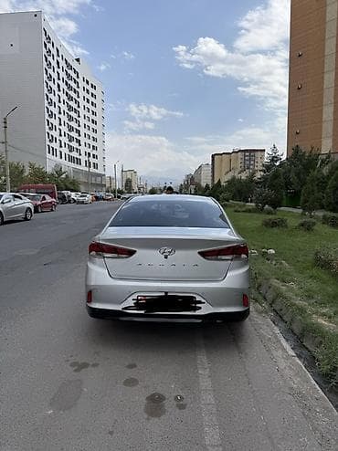 Hyundai Sonata: 2021 г., 2 л, Автомат, Газ, Седан — 2