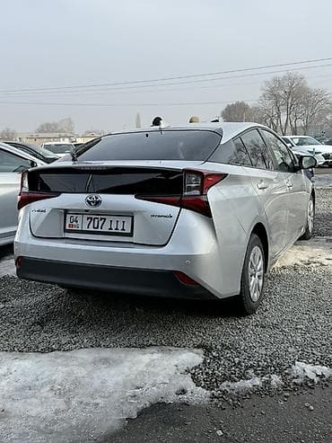 a6 c6: Toyota Prius: 2020 г., 1.8 л, Вариатор, Гибрид, Хэтчбэк — 3