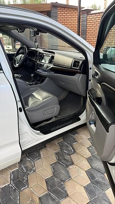 хайлендер 2024: Toyota Highlander: 2016 г., 3.5 л, Автомат, Гибрид, Кроссовер — 3