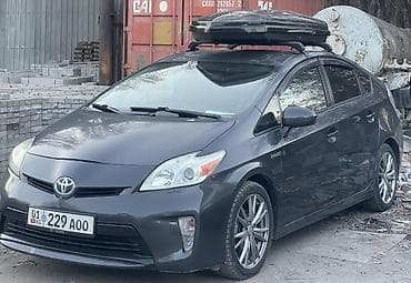 tesla model 3: Toyota Prius: 2013 г., 1.8 л, Вариатор, Гибрид, Хэтчбэк — 2