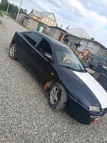 mazda 321: Mazda 323: 1998 г., 1.6 л, Механика, Бензин, Лифтбек — 4