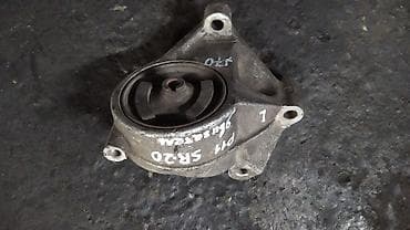 Подушка коробки передач Nissan