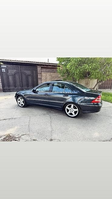 решетки мерс: Mercedes-Benz C-Class: 2001 г., 3.2 л, Автомат, Бензин, Седан — 2