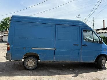 Заказать Мерседес грузовой спринтер, Перевозка мебели, C грузчиком