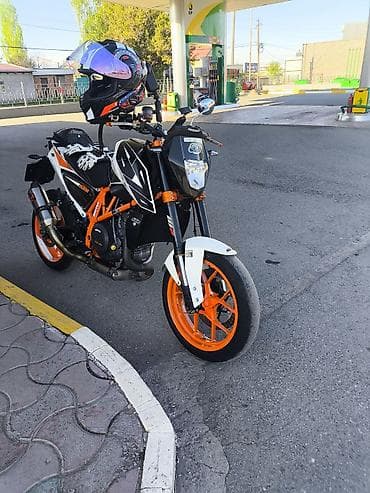 мотоциклдер: Спортбайк 700 куб. см, Бензин, Чоңдор үчүн, Колдонулган — 5