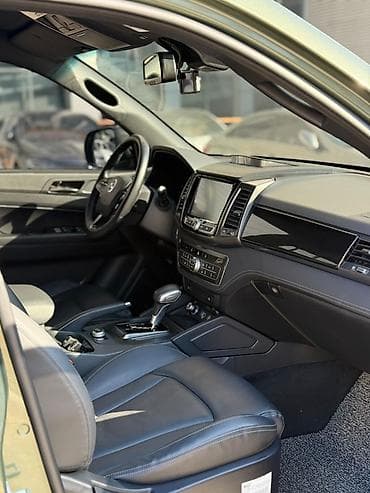 off road: Ssangyong Musso: 2021 г., Автомат, Пикап — 9
