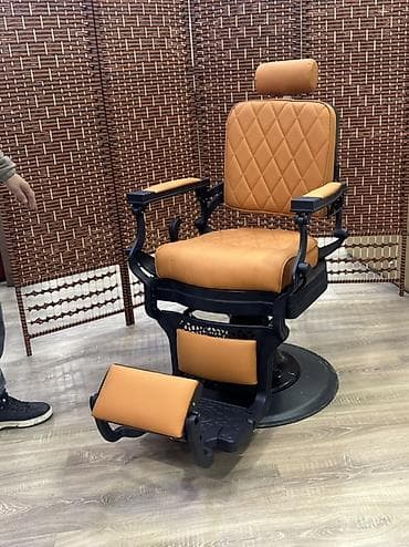Маникюрные столы: Барберское кресло с откидной спинкой и подножкой - Стиль — 5