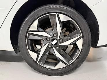 Hyundai Avante: 2020 г., 1.6 л, Автомат, Бензин, Седан — 7