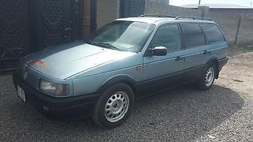 Volkswagen Passat: 1991 г., 1.8 л, Кол менен иштөөчү, Бензин, Универсал — 1