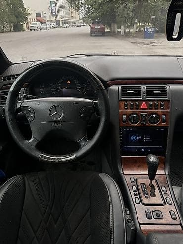 крышка мотора соната: Mercedes-Benz E-Class: 1999 г., 3.2 л, Автомат, Бензин, Седан — 9