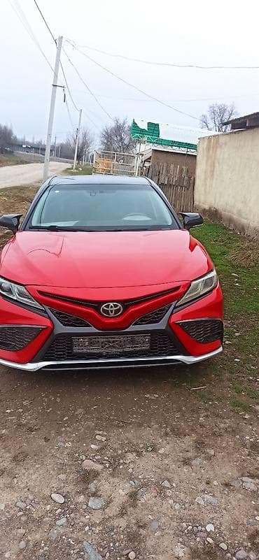 авто крепеж: Toyota Camry: 2019 г., 2.5 л, Автомат, Бензин, Седан — 1