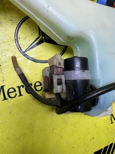 бочек омывателя: Бачок Honda Б/у, Оригинал, Япония — 3