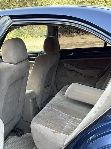 Honda Accord: 1998 г., 2 л, Кол менен иштөөчү, Бензин, Седан — 10