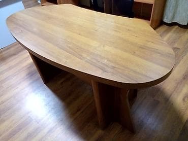 Вешалки: Письменный стол, Б/у — 1