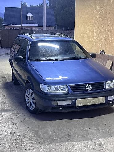Volkswagen Passat Variant: 1993 г., 1.8 л, Механика, Газ, Универсал