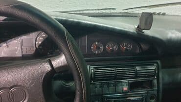 Audi 100: 1992 г., 2.3 л, Механика, Газ, Универсал