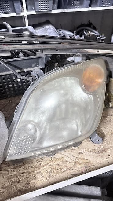 фара тайота ист: Передняя левая фара Toyota — 1