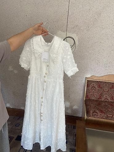 Личные вещи: Белое женское платье миди с ажурной вышивкой - Цвет: белый - Длина — 3