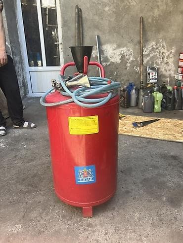 Пенный аппарат для мойки/очистки (Foam Cleaning Machine) на колесах -