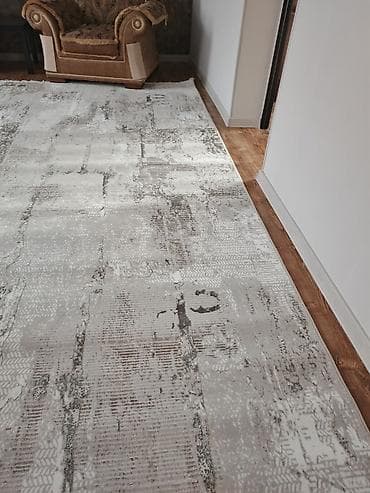 белый ковер: Ковер — 2