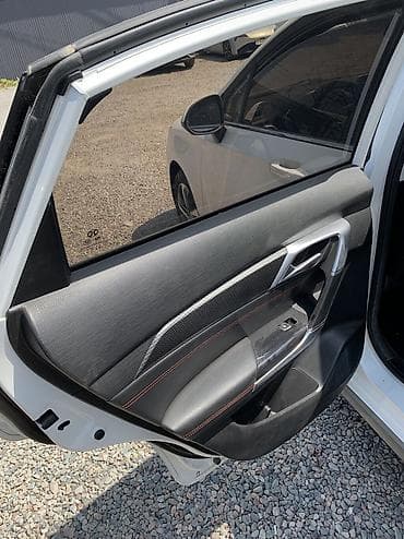 wuling mini ev: BYD : 2019 г., Автомат, Электромобиль, Седан — 9