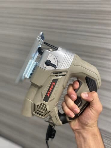 пропись: Лобзик Урага Имеет мощность 800 Вт. Новый Доставка бесплатная — 1