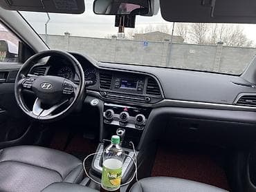 kia avela: Hyundai Avante: 2019 г., 1.6 л, Вариатор, Бензин, Седан — 10