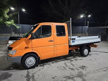 tesla 3: Легкий грузовик, Mercedes-Benz, Дубль, 3 т, Б/у — 1