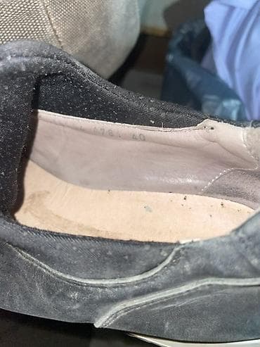 nike react: Мужской кроссовок (один) черного цвета. - Материал верха — 7