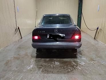 вмw e34: Mercedes-Benz W124: 1993 г., 2.2 л, Механика, Бензин, Седан — 4