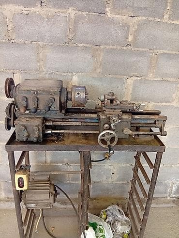 ручная фреза: Токарный станок по металлу на стойке. - Компактный настольный формат — 2