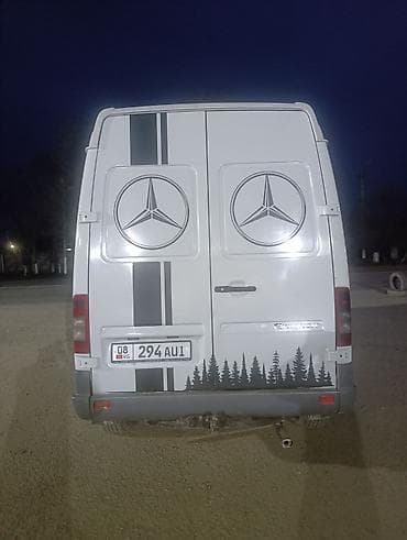 мерс фар: Легкий грузовик, Mercedes-Benz — 5